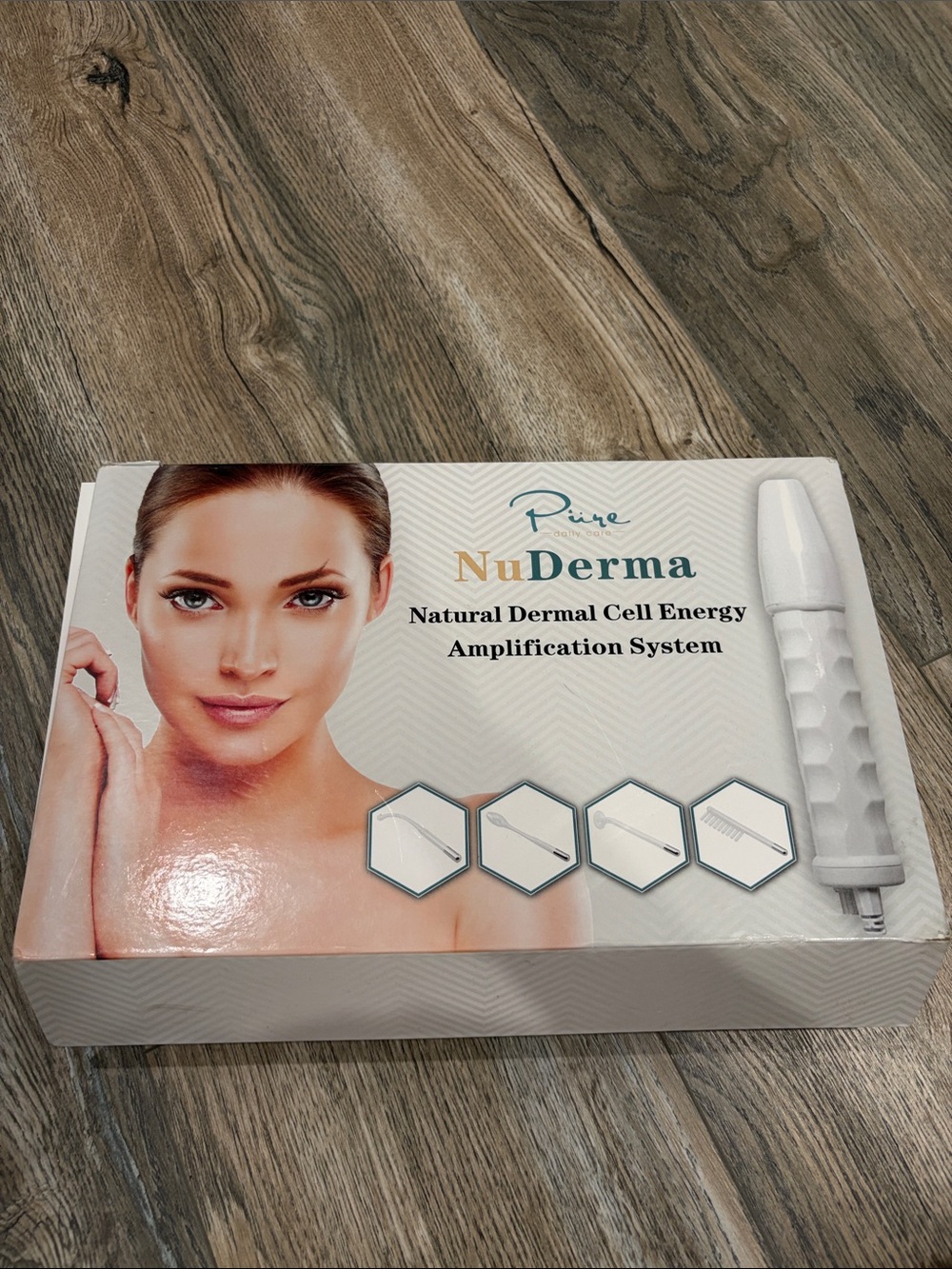 NUDE White NuDerma At-Home Dermal Cell Energy Device